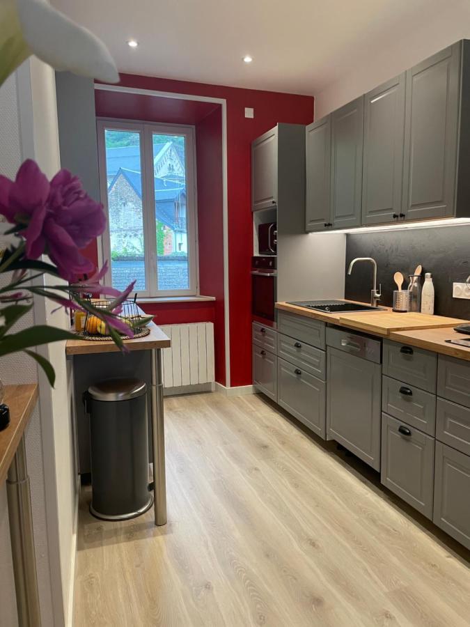 Bel T3 Au 1er Etage Avec Cour Interieure Au Rdc - Marie Apartamento *