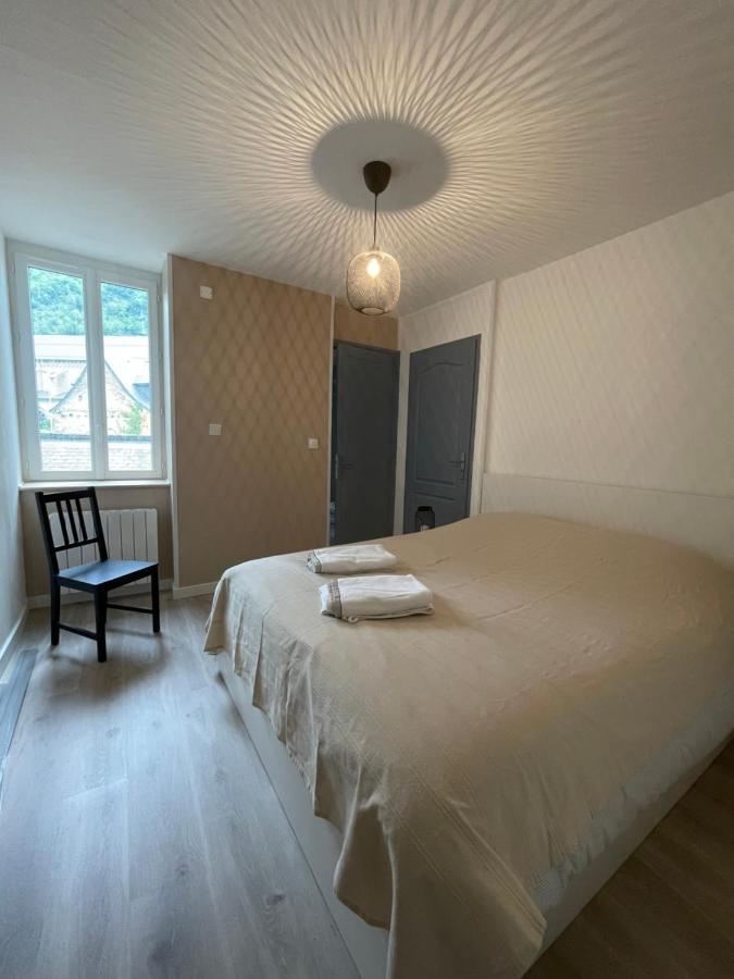 Bel T3 Au 1er Etage Avec Cour Interieure Au Rdc - Marie Apartamento Bagnères-de-Luchon