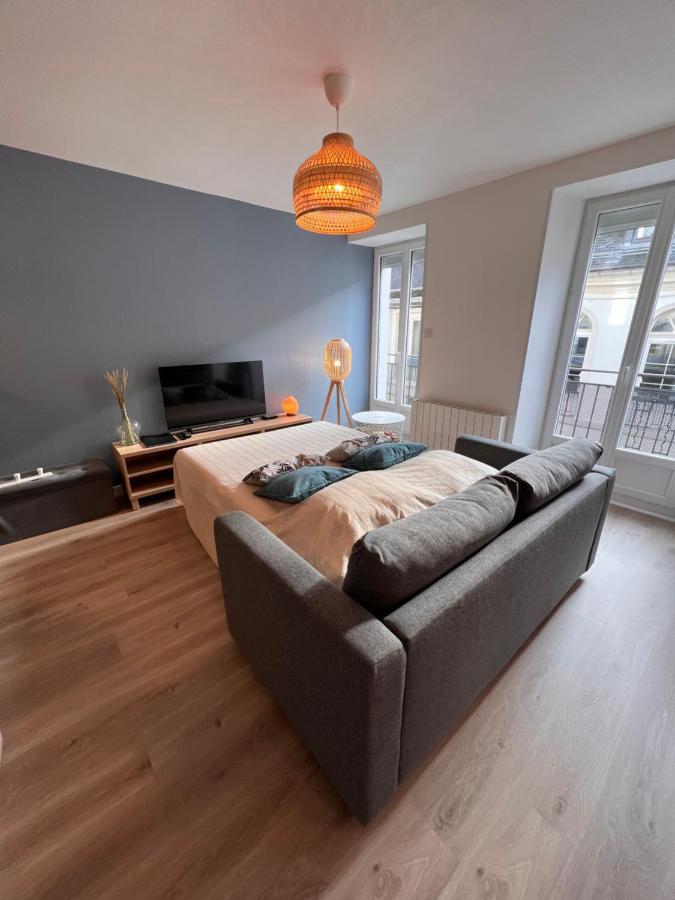 Apartamento Bel T3 Au 1er Etage Avec Cour Interieure Au Rdc - Marie